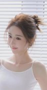 <b>银证券汽车财产阐发师约翰·墨菲当天正在美国汽</b>